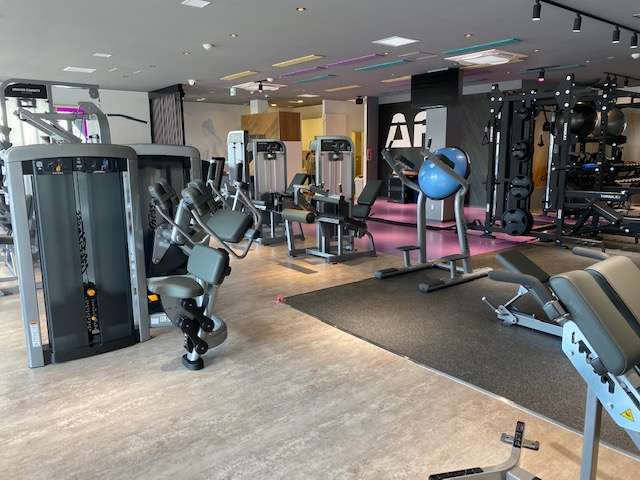 エニタイムフィットネス 全国500店~・世界4500店~