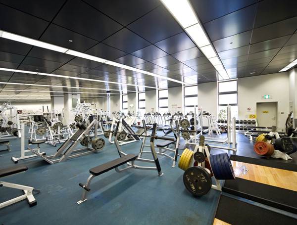 大阪市中央体育館