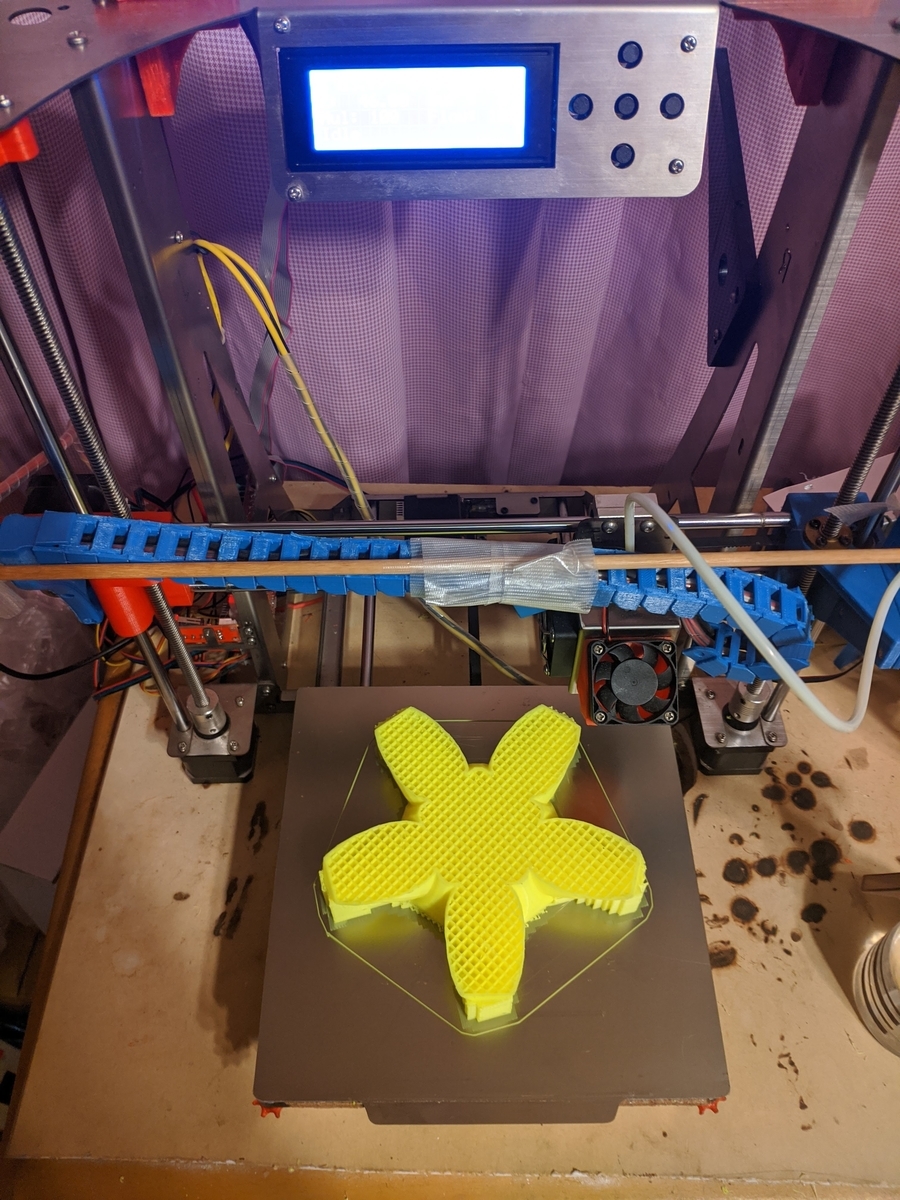 中断した3Dプリントを再開する - はてなの鴨澤