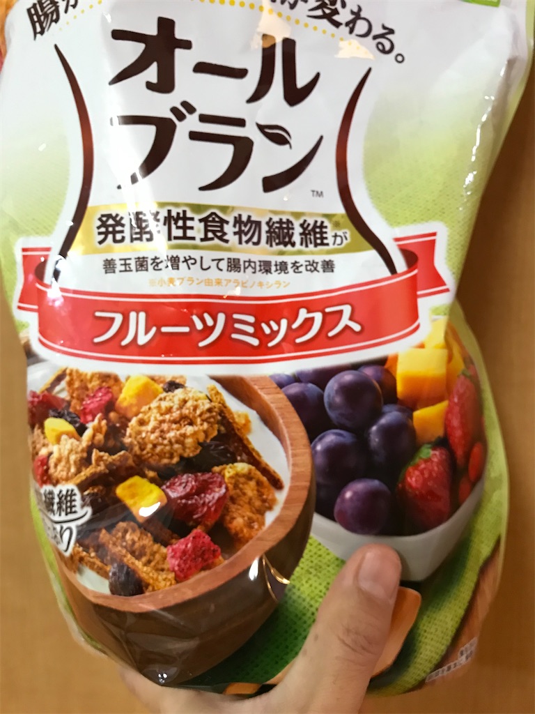 オールブランフルーツミックスを爆食していましました かなかん日記