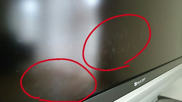 テレビの液晶画面を100均のアレだけで掃除する簡単な方法 ゆるラク シンプルライフ