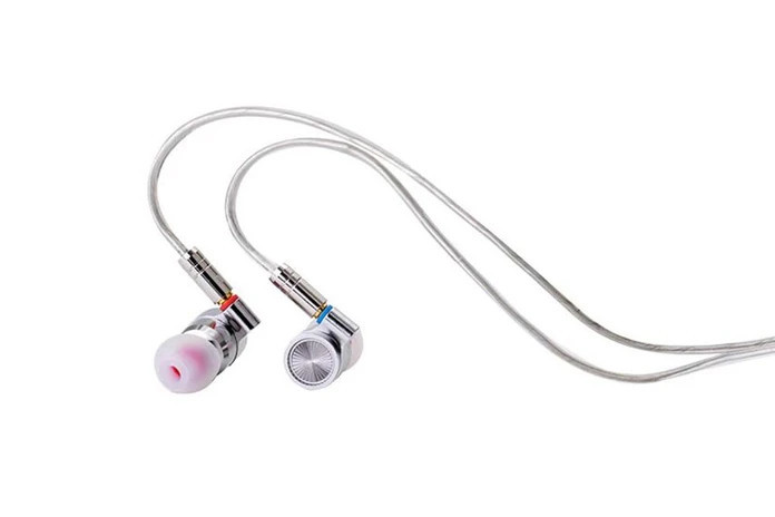 中華イヤホン TIN HIFI T4 レビュー】解像度重視のデジタル的サウンド