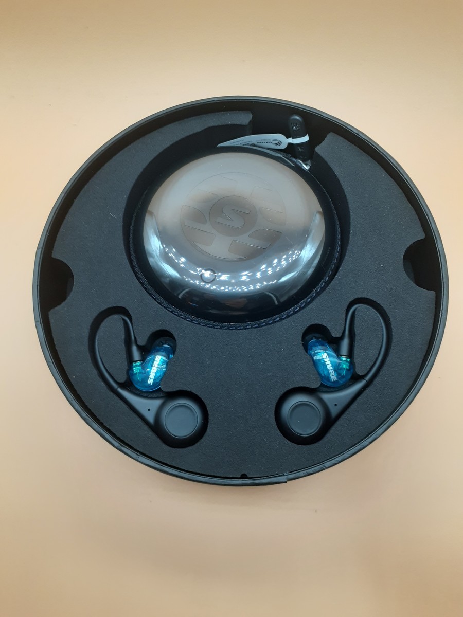 SHURE AONIC 215