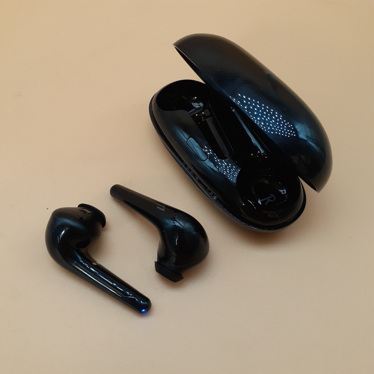 1more Comfobuds