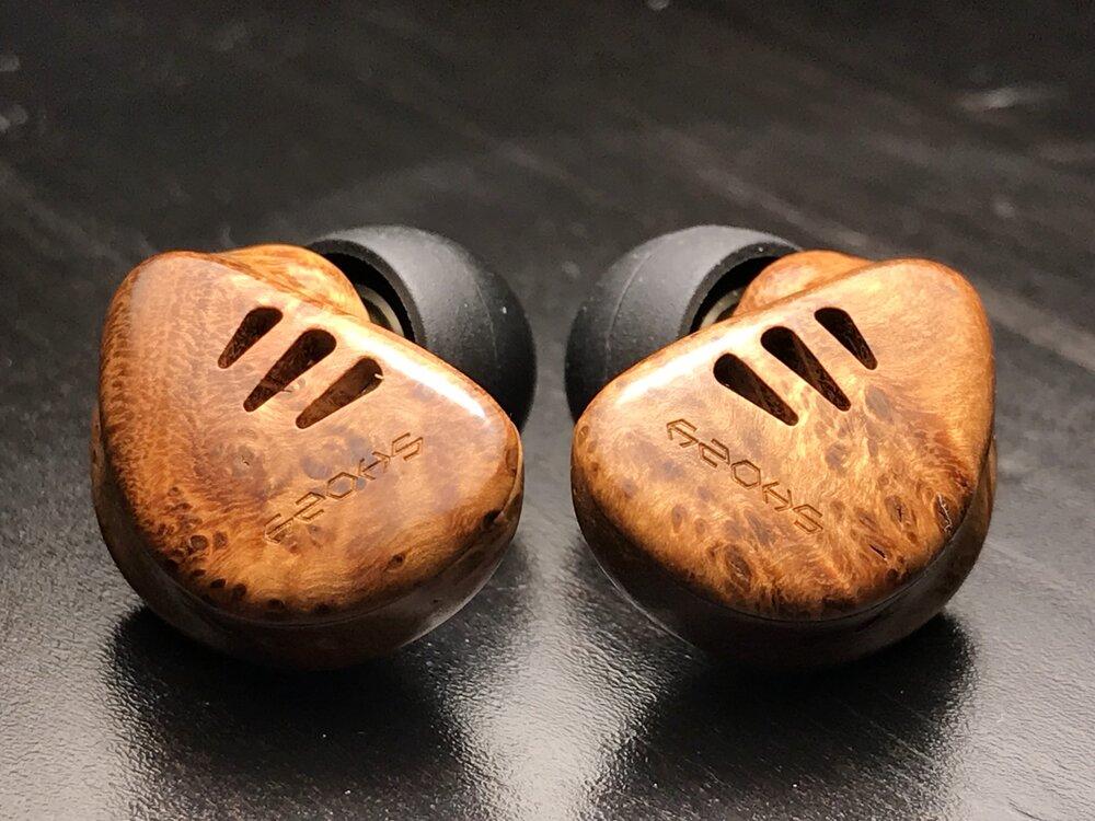 Shozy Black Hole Mini