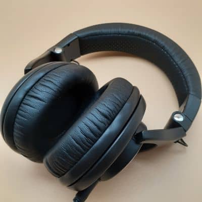 SHURE SRH840 SHURE SRH840