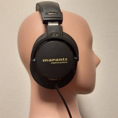 Marantz Pro MPH-1