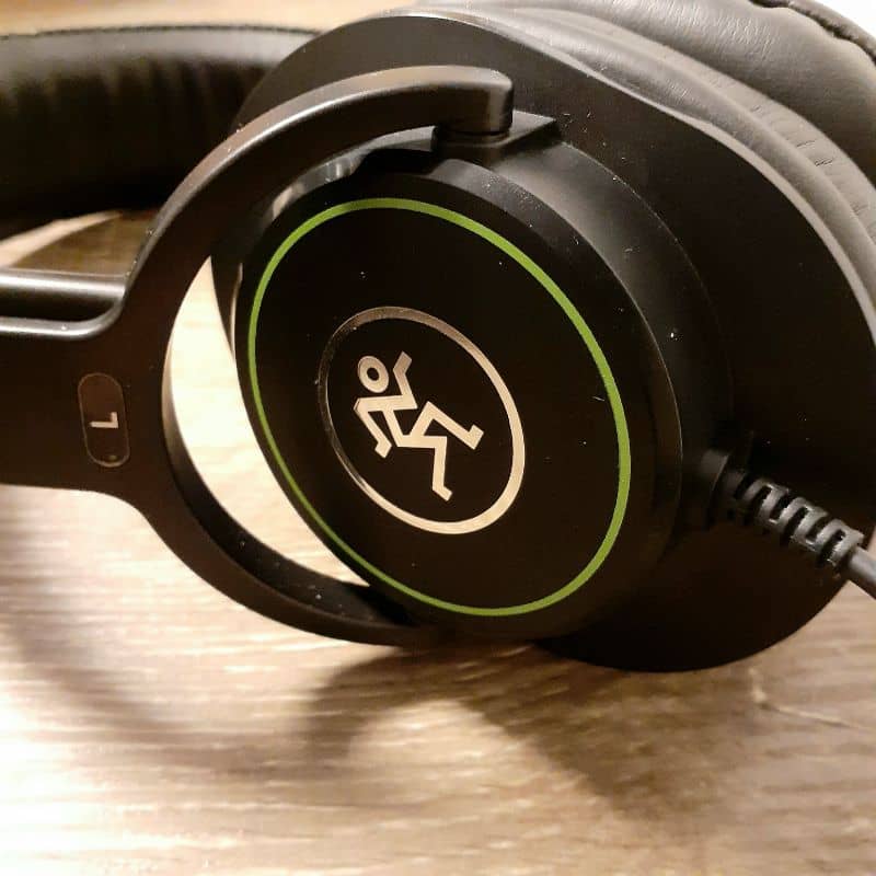 Mackie MC-100 Mackie MC-100