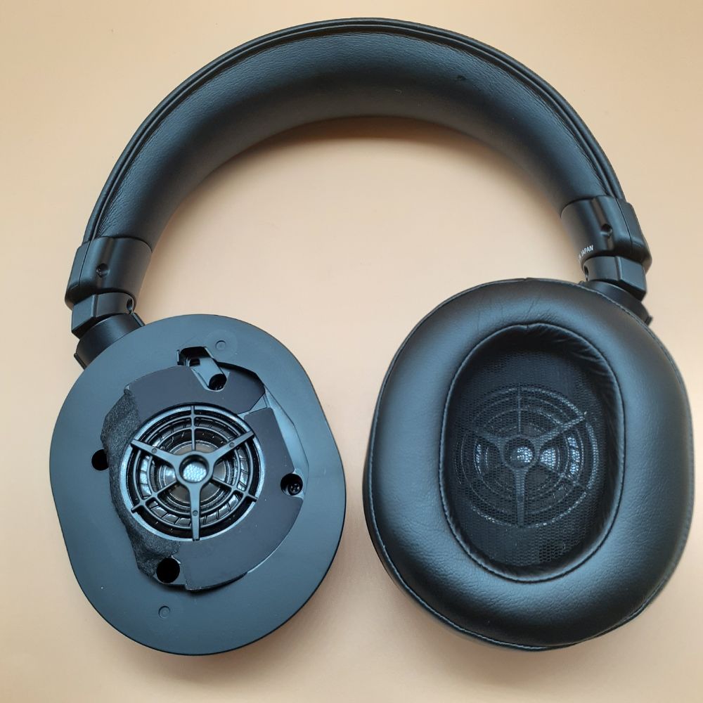 SONY MDR-M1ST SONY MDR-M1ST