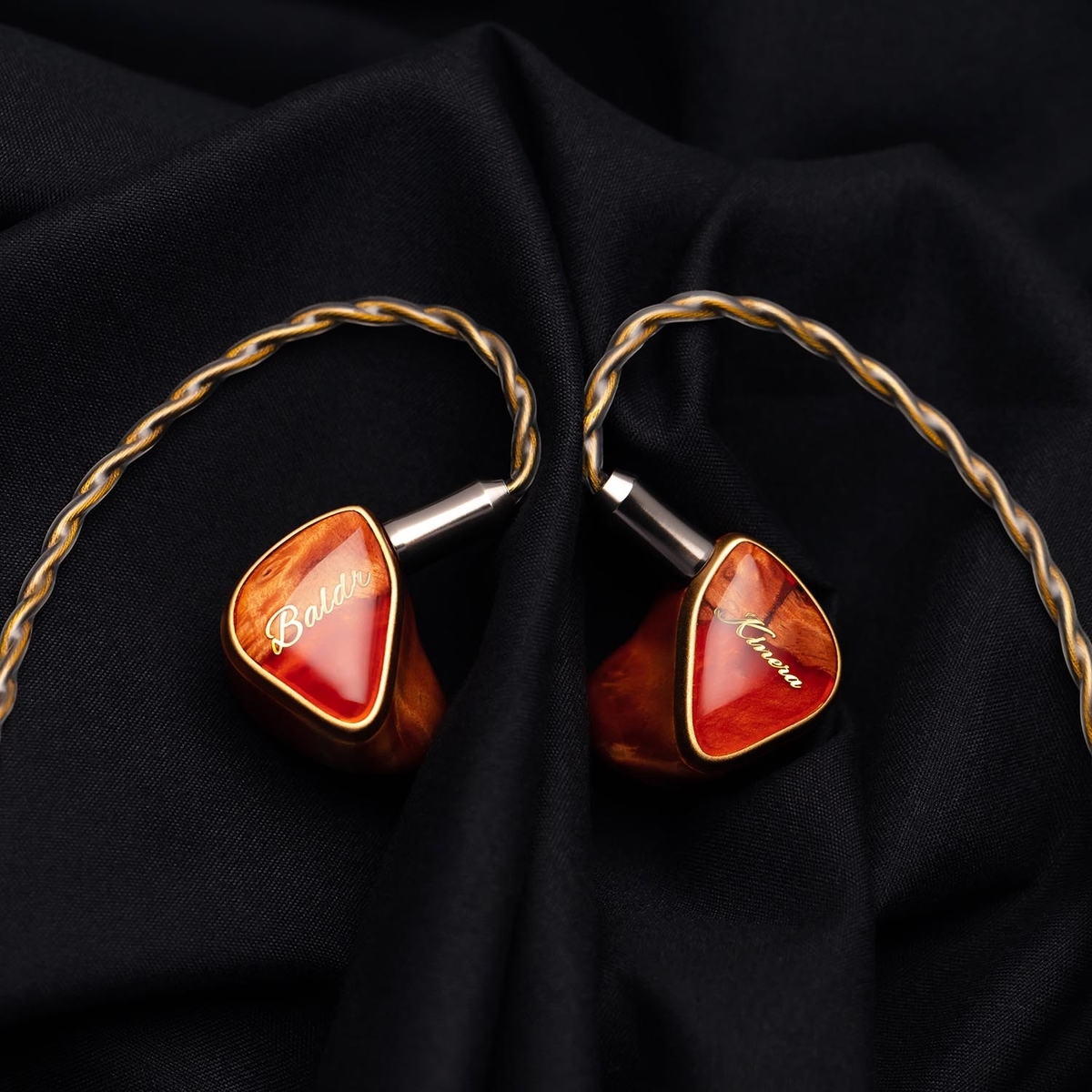 【ニュース】フラッグシップ・トライブリッドEST IEM「Kinera Imperial Baldr 2.0」：美しすぎるIEM、5つのアップグレード