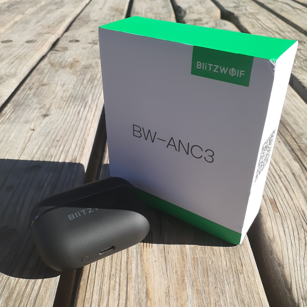 BlitzWolf BWANC3：深度38dBを謳う強力ANCを搭載しているというフラッグシップ完全ワイヤレスイヤホン audio