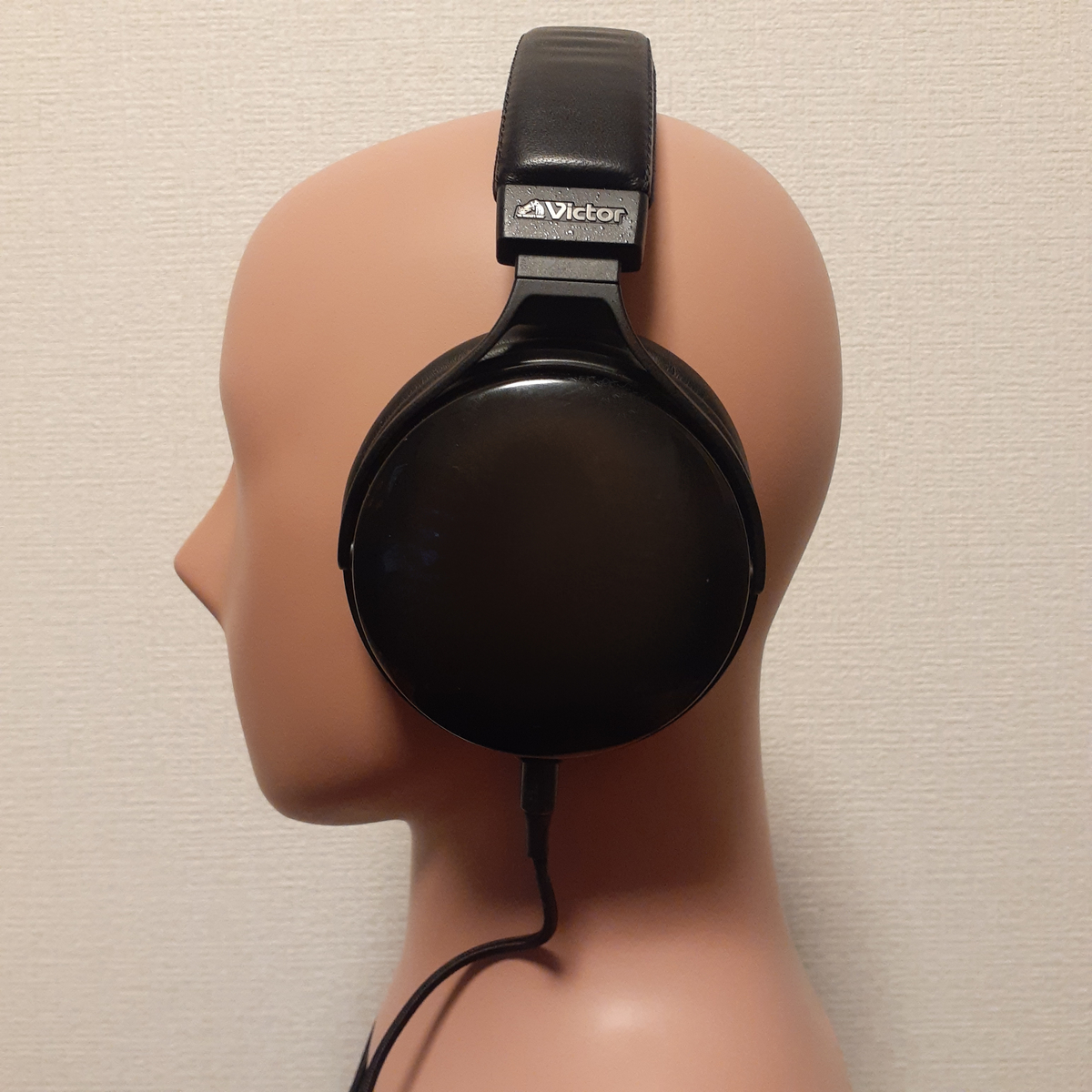 beyerdynamic T5 3rd Generation Victor HA-WM90