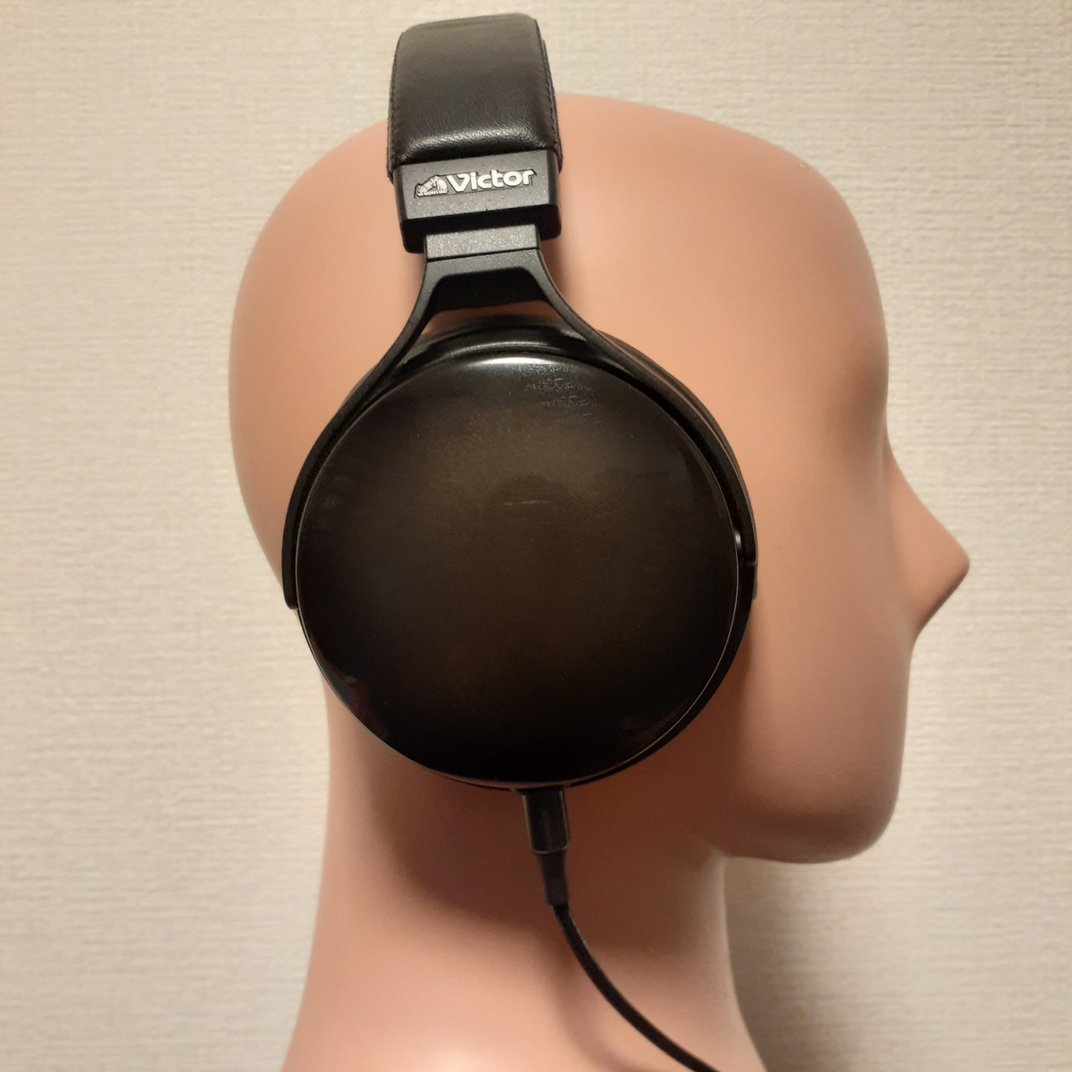 beyerdynamic T5 3rd Generation Victor HA-WM90