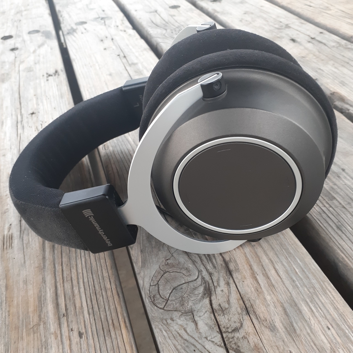 Beyerdynamic Amiron Wireless