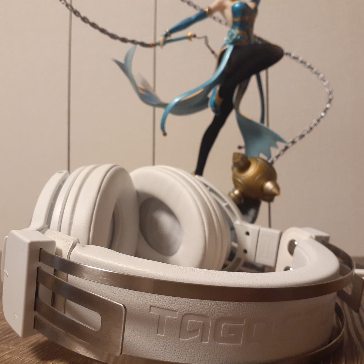 Tago Studio T3-03