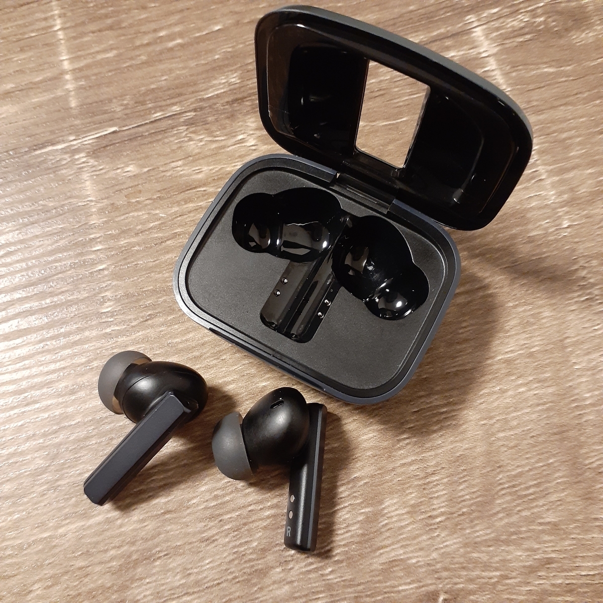 EarFun Air Pro SV