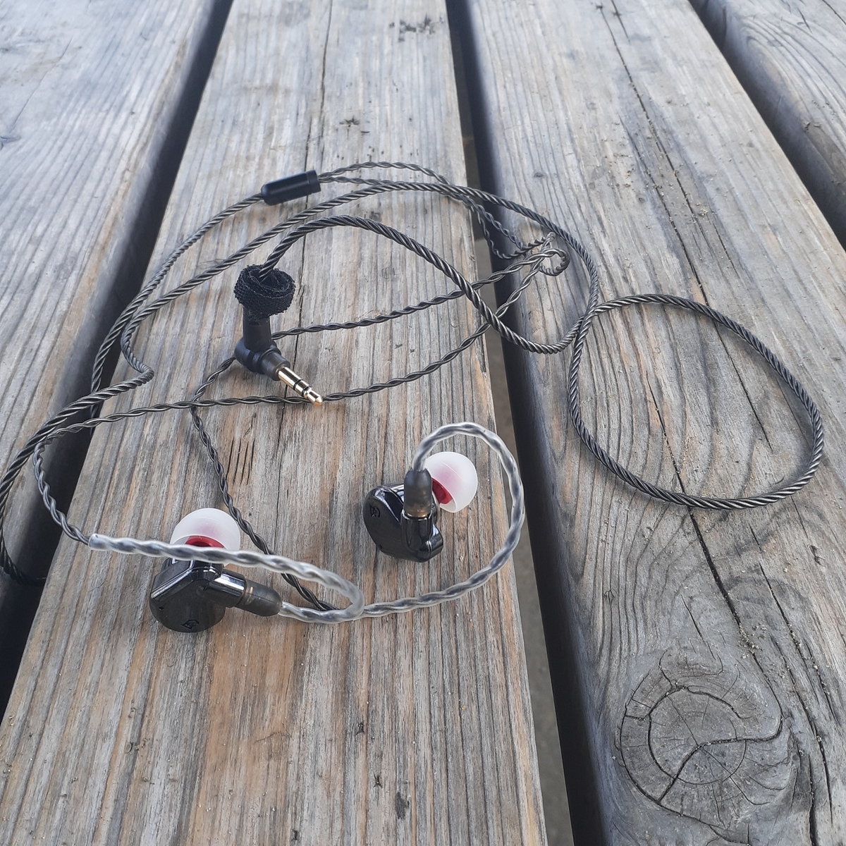 Campfire Audio DORADO 2020