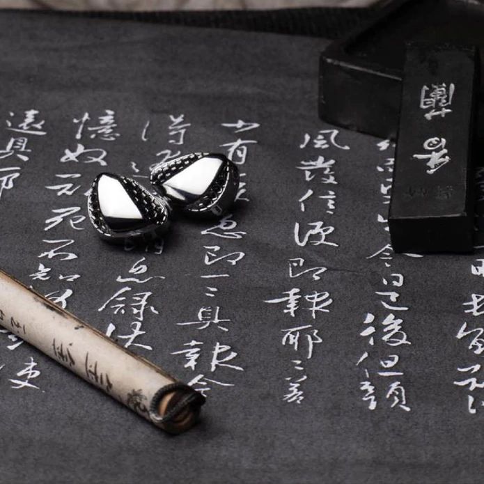 TANGZU SHIMIN LI