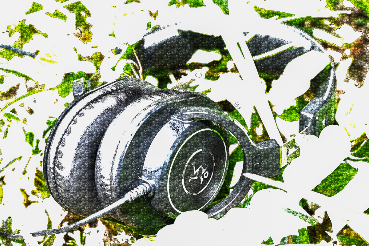 Mackie MC-100
