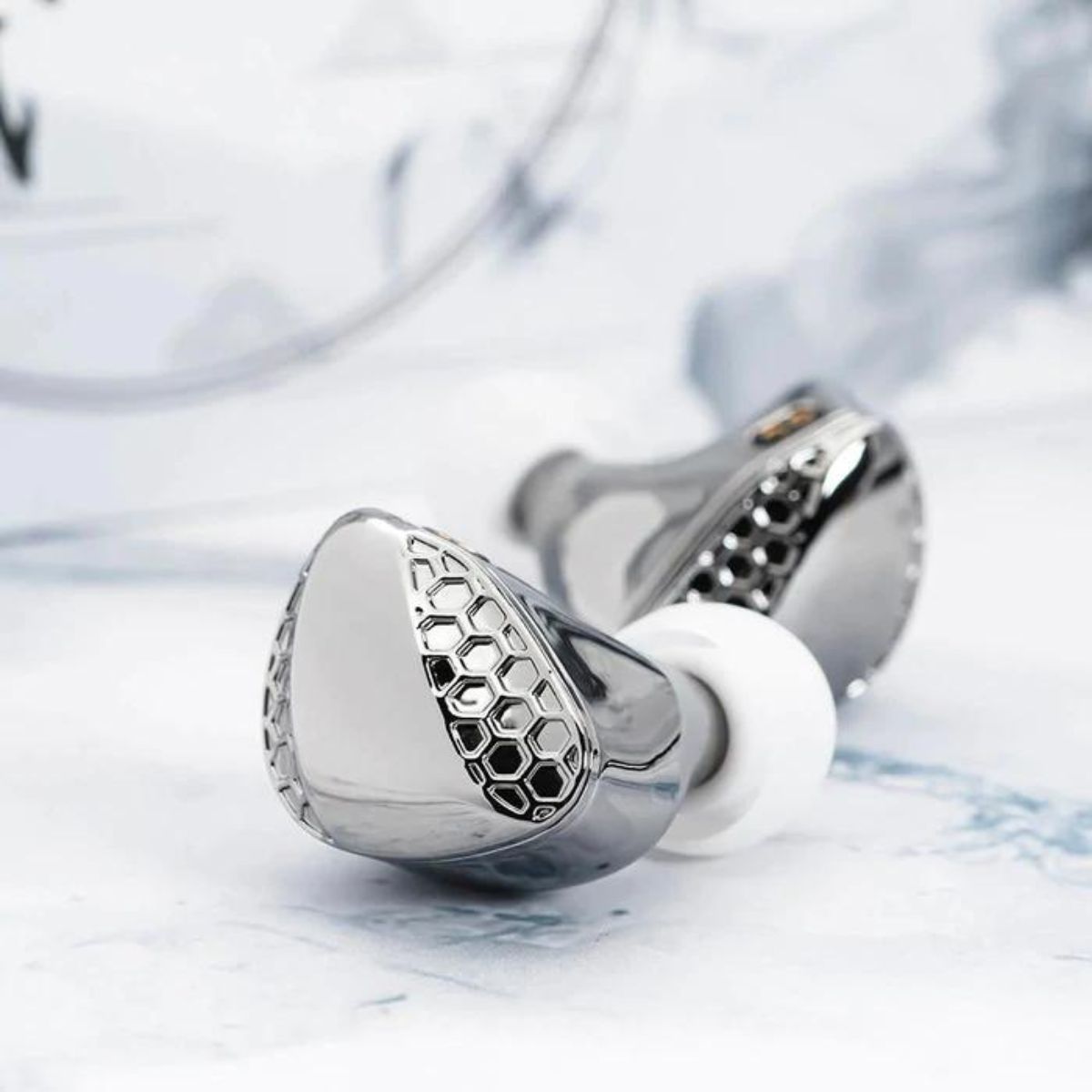 (News) TANGZU Shimin Li: Latest Single Dynamic Driver IEMs Now