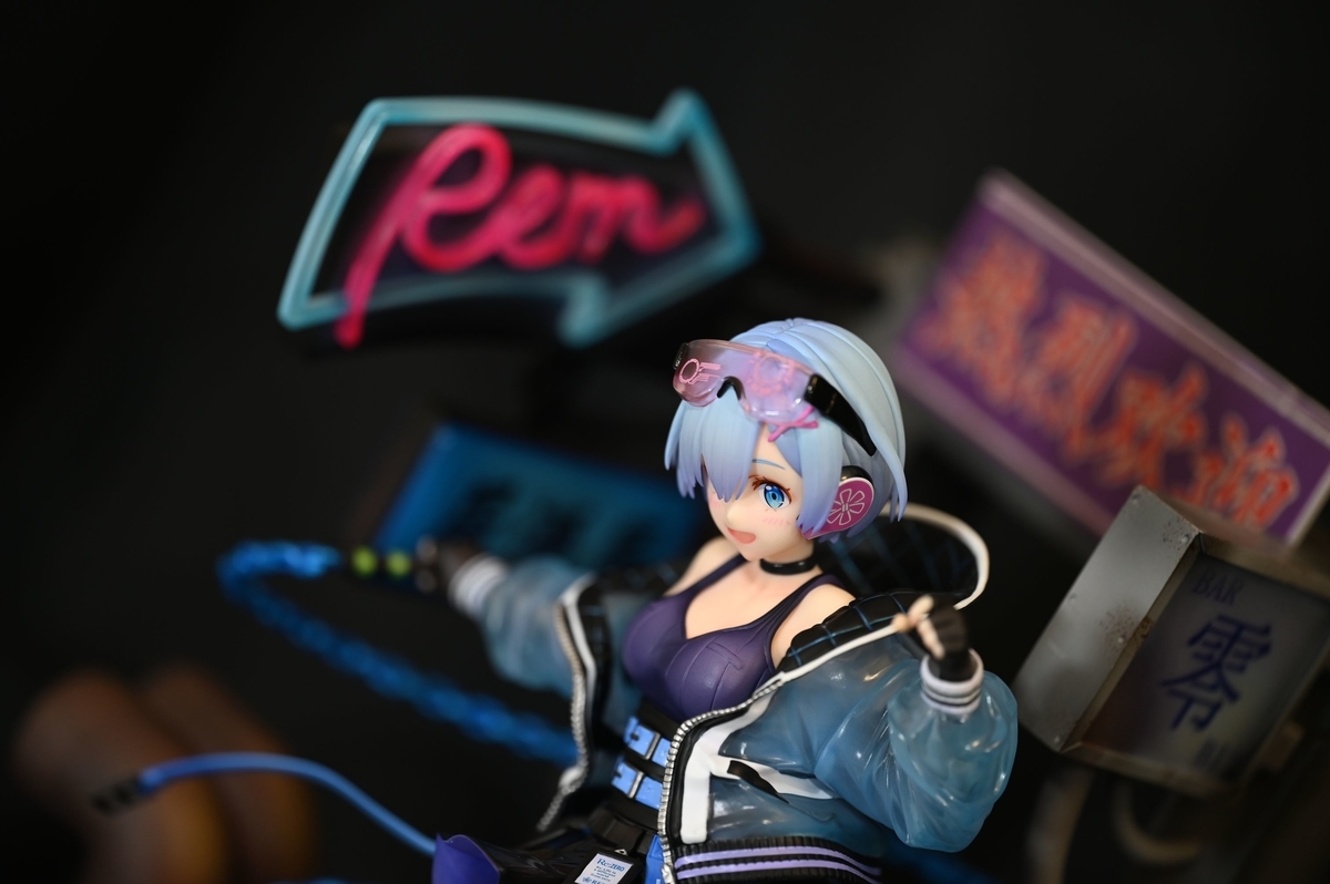 eStream 「Re:ゼロから始める異世界生活」 レム -Neon City Ver.- 1/7スケール