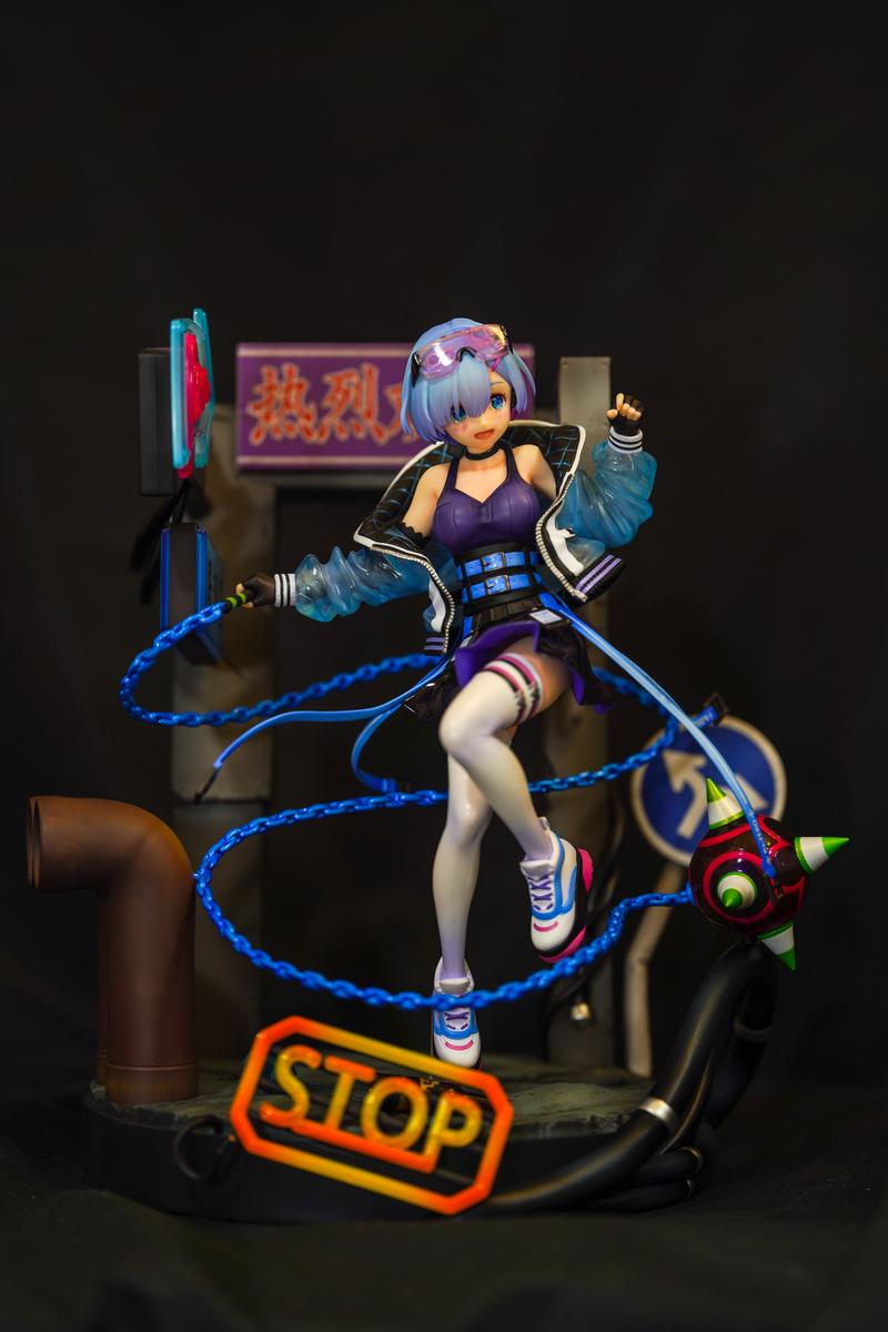 eStream 「Re:ゼロから始める異世界生活」 レム -Neon City Ver.- 1/7スケール