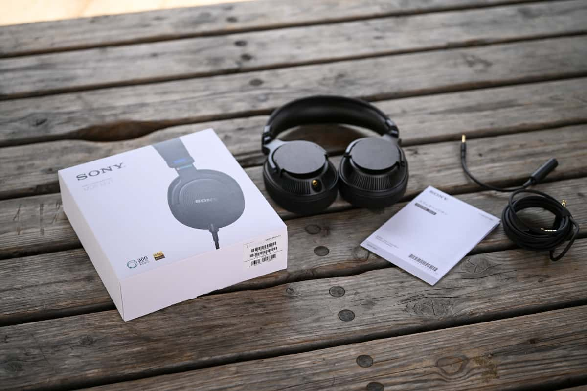 SONY MDR-MV1