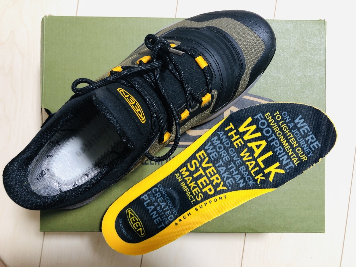 デンプレックス 街歩き～雨登山まで!KEENのTEMPO FLEX(テンポフレックス)は軽量