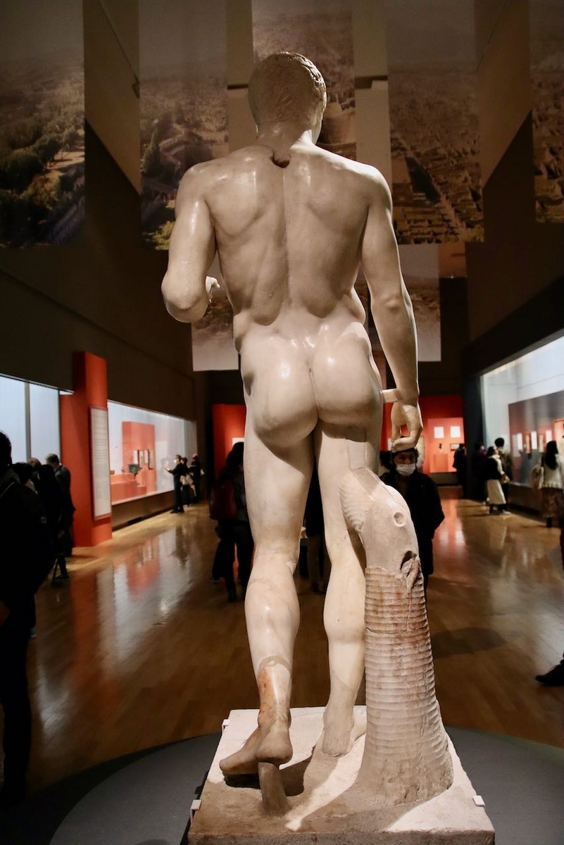 《槍を持つ人　Doryphoros of Polykleitos》｜接写画像（ナポリ国立考古学博物館）