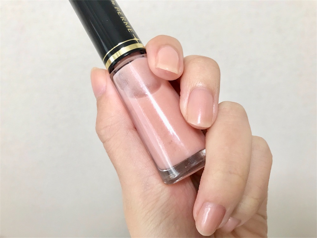 キスミーフェルム ネイルケアカラー０５を使ってみたよ 簡単に指先きれい オールインワン美容液マニキュア くまのめ