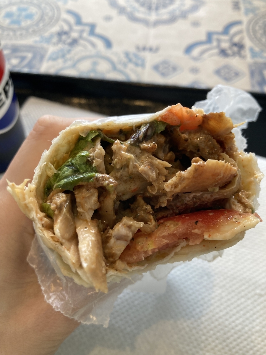 ひとりでも楽しめる神戸ランチ｜KOBE SHAWARMAでシャワルマ＋北野散策 - 薄給OLがそれなりに生きていく