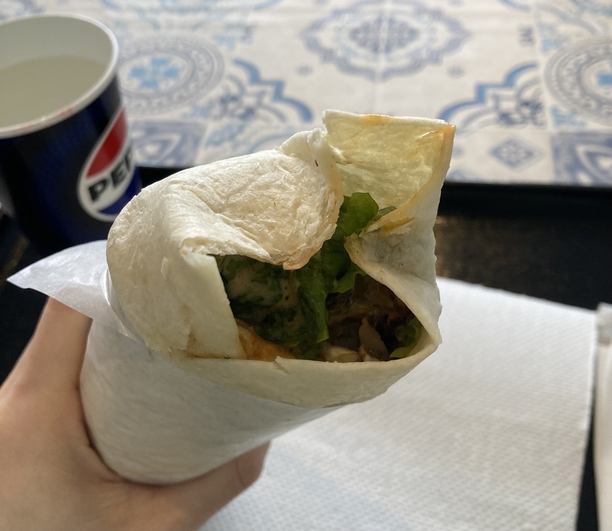 ひとりでも楽しめる神戸ランチ｜KOBE SHAWARMAでシャワルマ＋北野散策 - 薄給OLがそれなりに生きていく