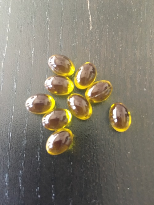 麻の一滴CBDカプセルをさらに拡大してみる