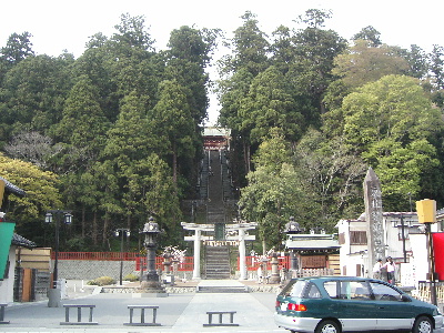 塩竈神社です。