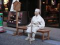 瑞巌寺の近くにて。写真撮影用の人形です。