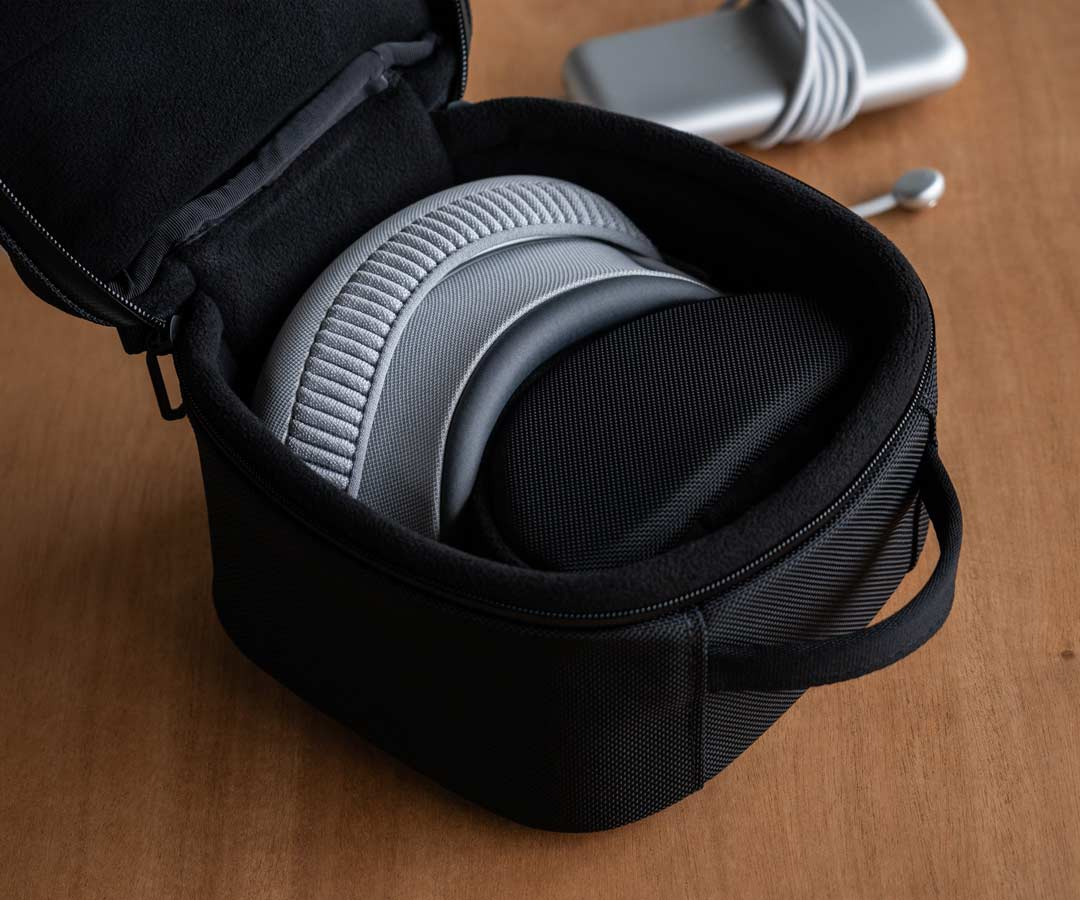 Apple Vision Pro Travel Caseトラベルケース 新品