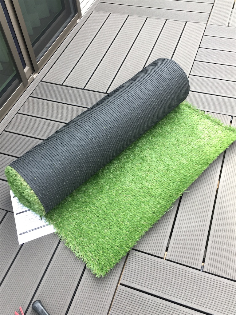 Diy 人工芝の施行 一条工務店ismart Iiでさらぽか生活日記
