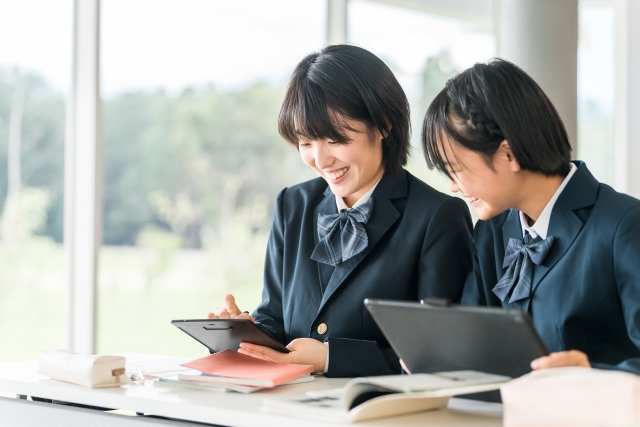 中高生の女子