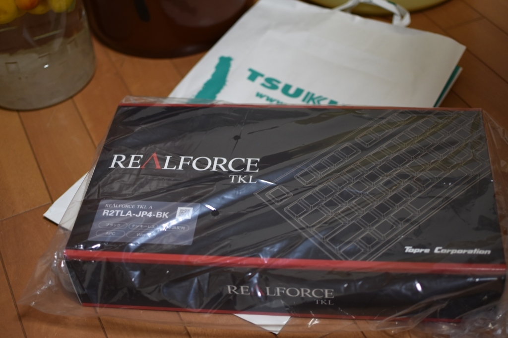 東プレの第2世代キーボード R2TLA-JP4-BKをレビューしてみる - か