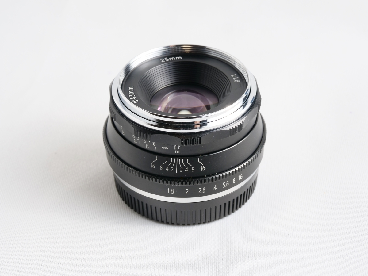 オールドレンズ気分を楽しめる格安単焦点レンズ「PERGEAR 25mm オールドレンズ気分を楽しめる格安単焦点レンズ「PERGEAR 25mm