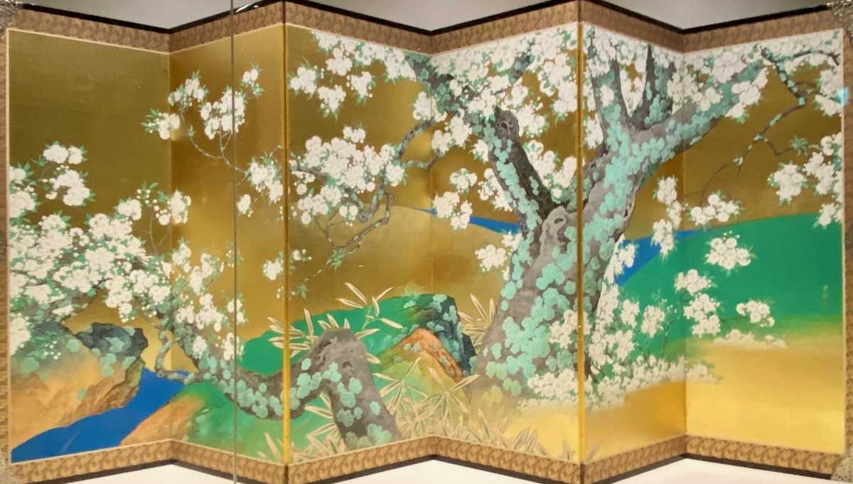 皇居三の丸尚蔵館 一時休館前の花特集展 - 第二遊歩道ノート