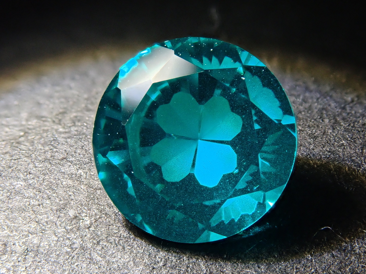 数量限定・抽選販売】さくらインカット、甲州貴石切子plusthree