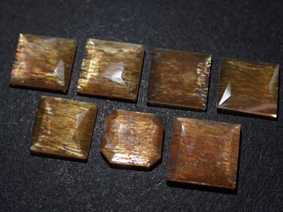 【激レア】スピッツベルゲン　初期入会特典　ペンダント 激レア】スピッツベルゲン 初期入会特典 ペンダント - メルカリ
