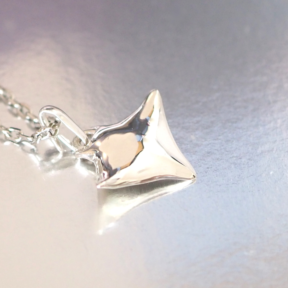 f:id:karenbluelagoon:20200504091219j:plain