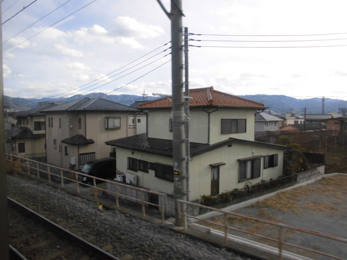 中央本線 540m 甲府 酒折 カリバ旅行記