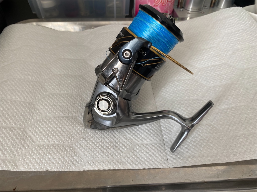 Amazon.com : Shimano 16 Vanquish 4000XG Spinning Reel [Japan