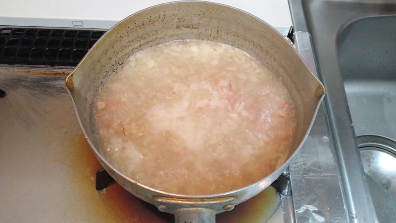 玉ねぎとベーコンのコンソメスープ_4