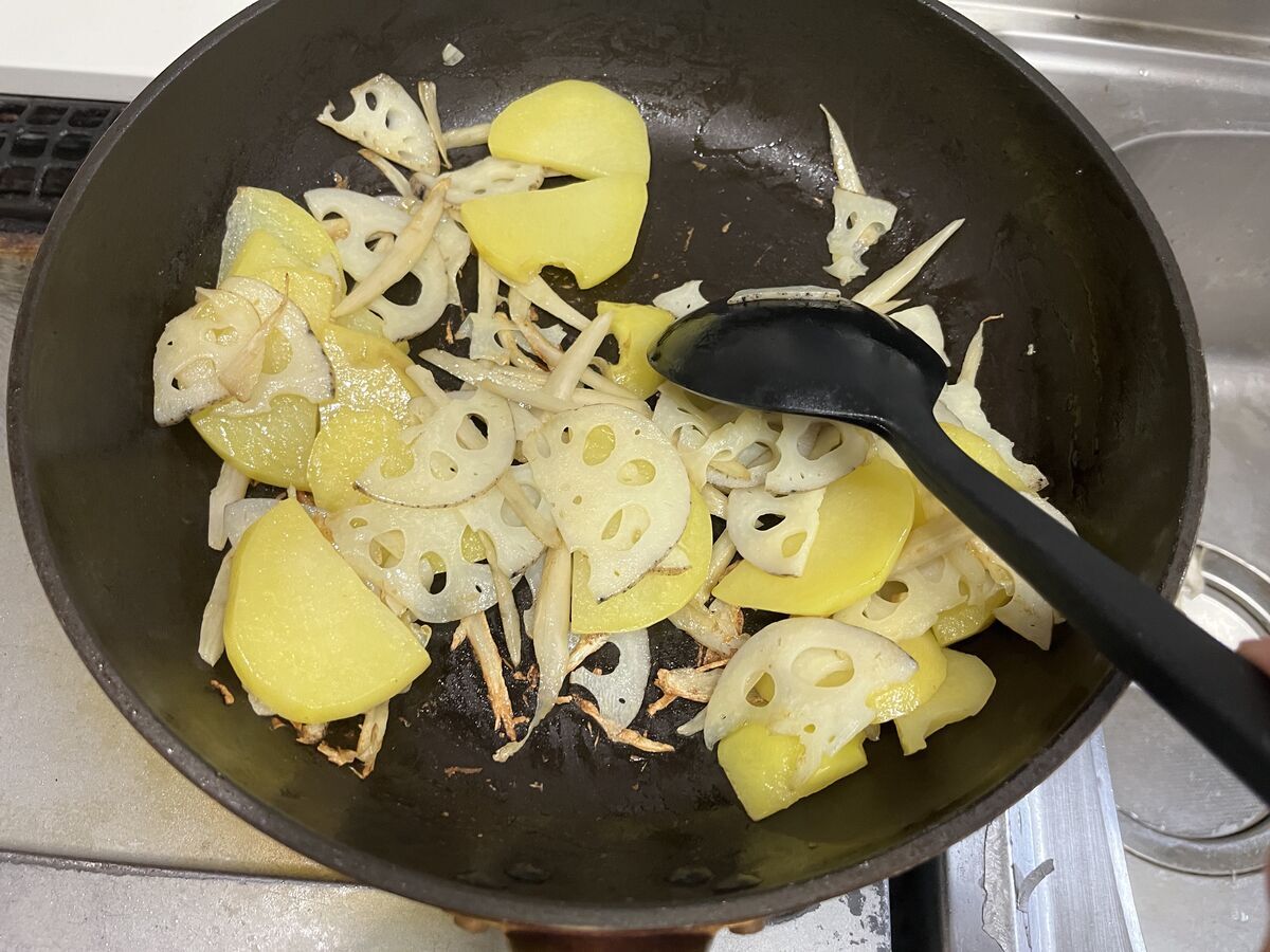 じゃがごぼれんこんと牛肉のオイスター炒め_6