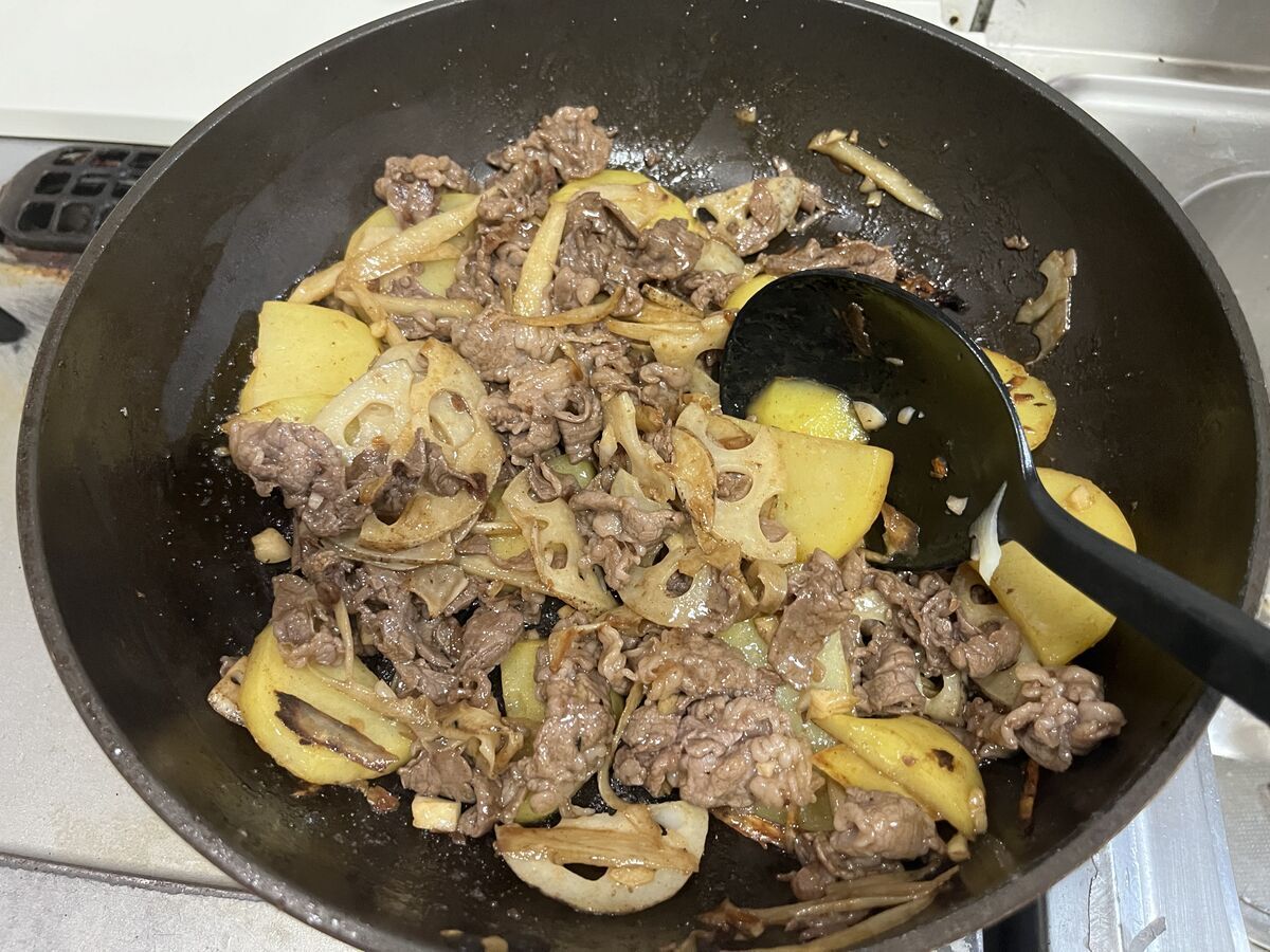じゃがごぼれんこんと牛肉のオイスター炒め_9