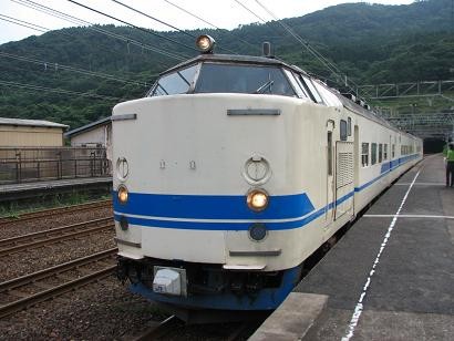 食パン顔のゲテモノ419系がだいすき！ - とれいん工房の汽車旅12ヶ月